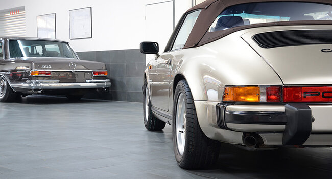 Porsche 911 3.2 Carrera Cabriolet