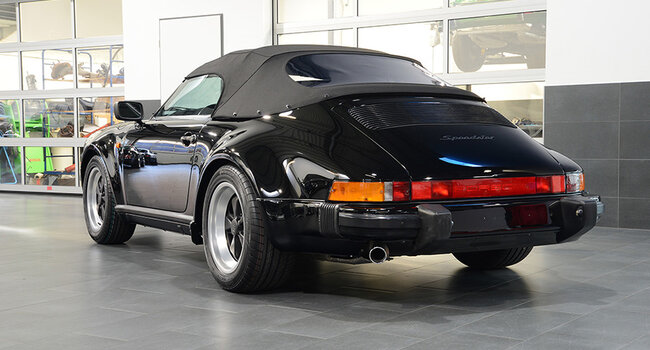 Porsche 911 Carrera 3.2 Speedster