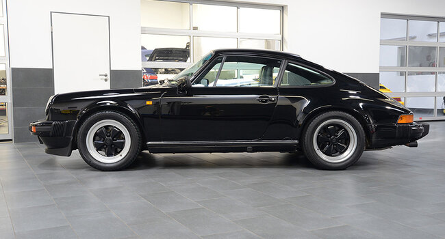 Porsche 911 Carrera Coupe G50