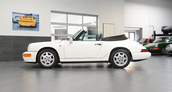 Porsche 964 Carrera 2 Cabriolet