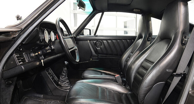 PORSCHE 911 930 TURBO COUPÉ