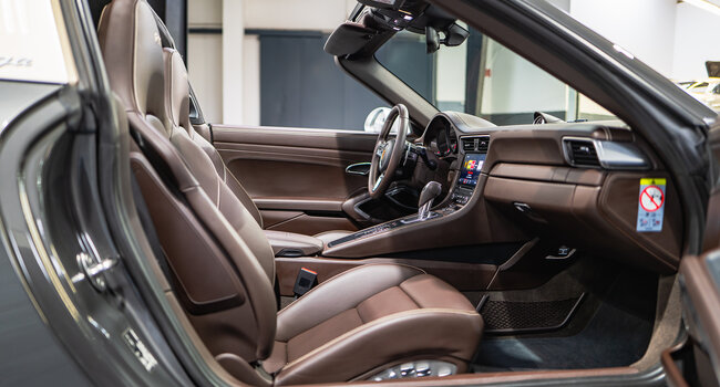 911 Targa 4 GTS Exclusive Manufaktur Edition