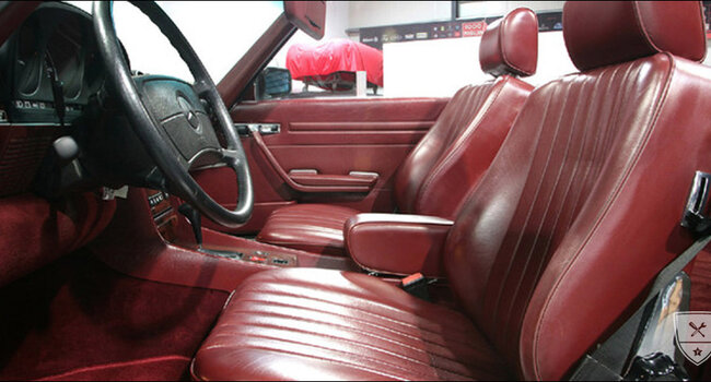 Mercedes-Benz 560 SL Roadster