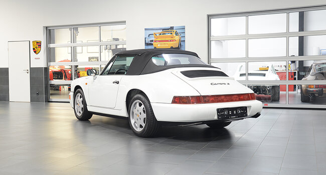 Porsche 964 Carrera 2 Cabriolet