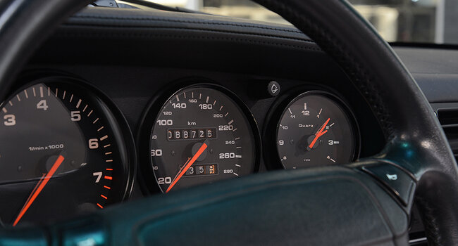 Porsche 964 Carrera 4 Targa