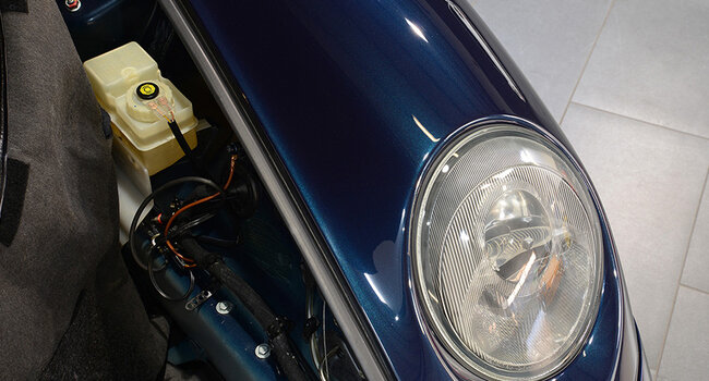 Porsche 993 Carrera 2 Cabriolet