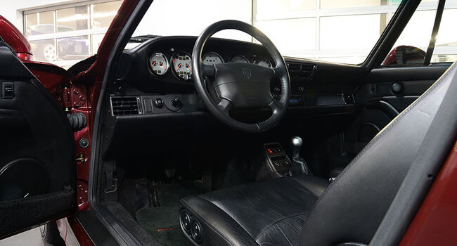 Porsche 993 Carrera 4S Coupe