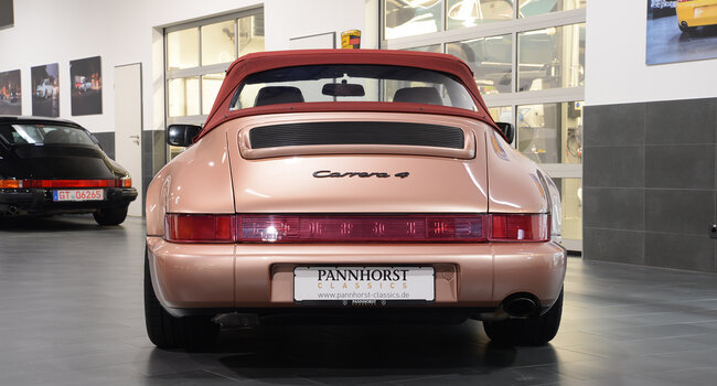 Porsche 964 Carrera 4 Cabriolet
