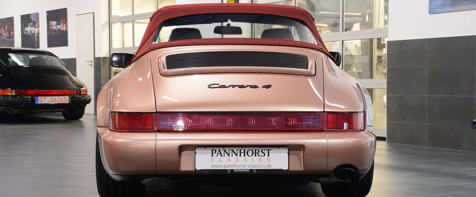 Porsche 964 Carrera 4 Cabriolet