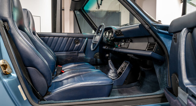 Porsche 911 3.2 Carrera Cabriolet