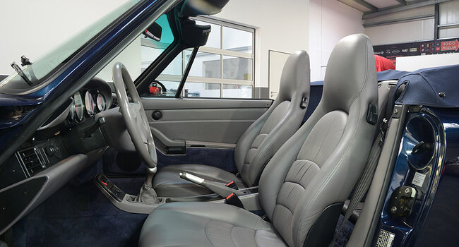 Porsche 993 Carrera 2 Cabriolet