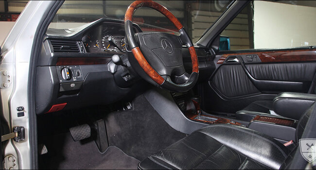 Mercedes-Benz E 60 AMG