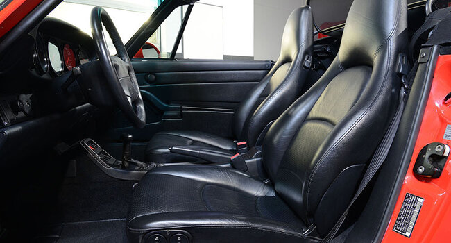 Porsche 993 Carrera 2 Cabriolet