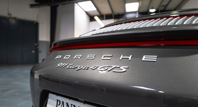 911 Targa 4 GTS Exclusive Manufaktur Edition