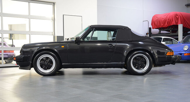 Porsche 911 Carrera Cabriolet 25th Anniversary Special Edition