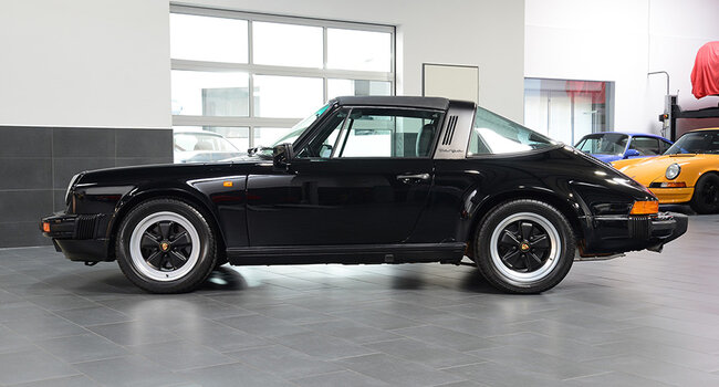 PORSCHE 911 3.2 CARRERA TARGA