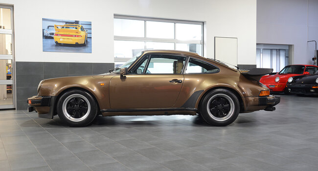 Porsche 930 Turbo Coupe