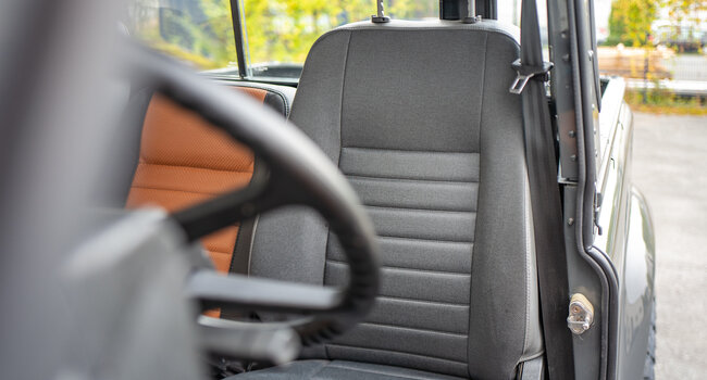 Land Rover Defender 90 Pick-Up Original V8