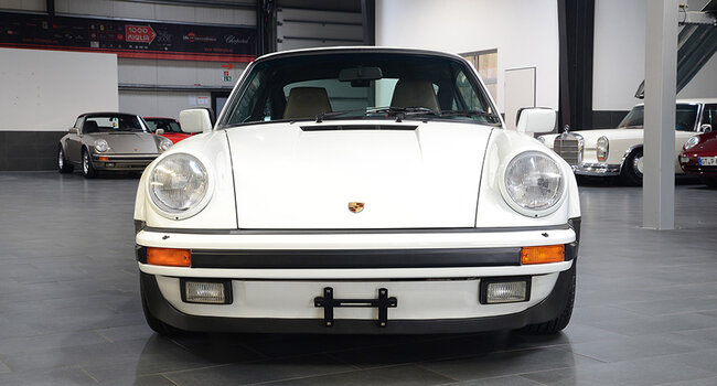 Porsche 930 Turbo 3.3