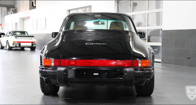 Porsche 911 Carrera Targa