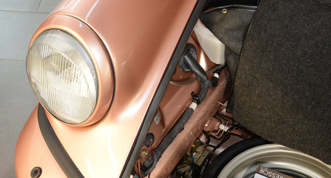 Porsche 964 Carrera 4 Cabriolet