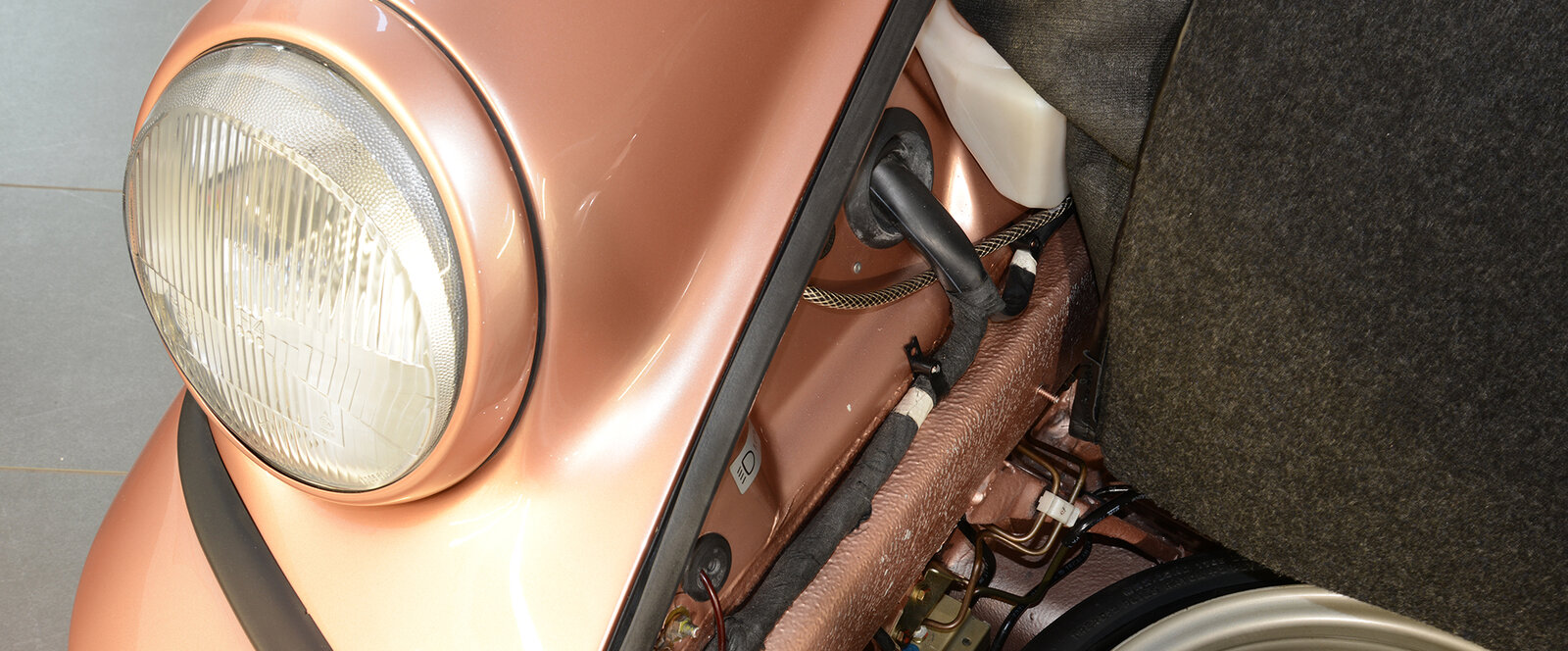 Porsche 964 Carrera 4 Cabriolet