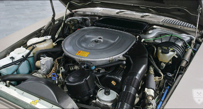 Mercedes-Benz 560 SL Roadster