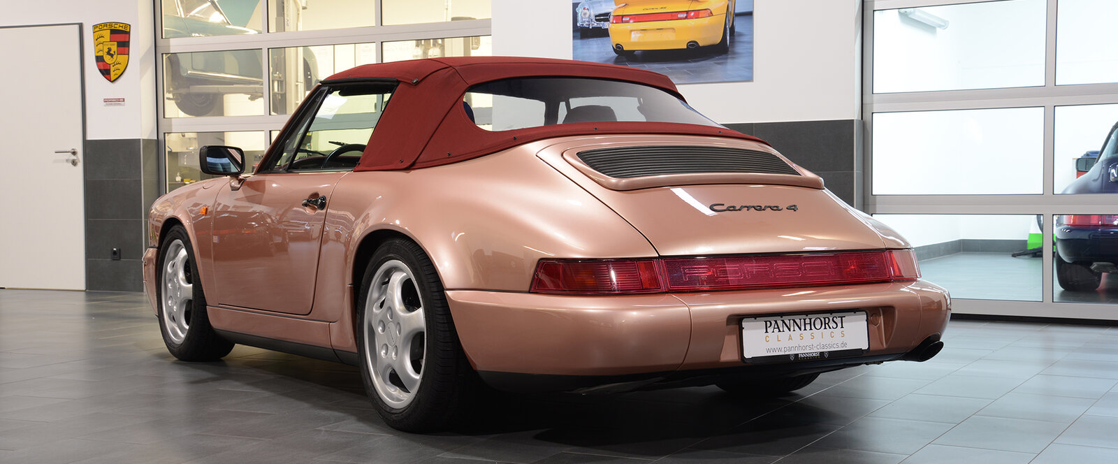 Porsche 964 Carrera 4 Cabriolet