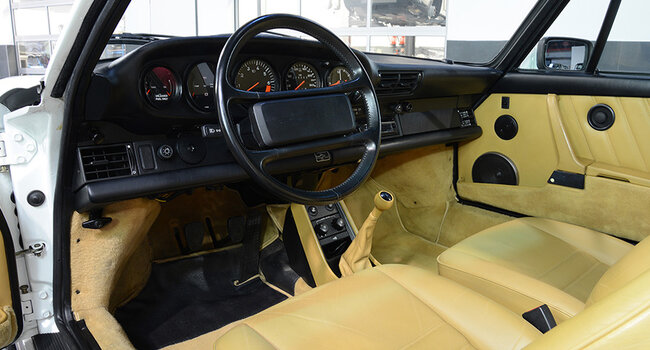 Porsche 911 Carrera Coupe G50