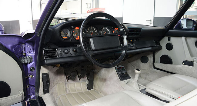 Porsche 964 Carrera 4 Coupe