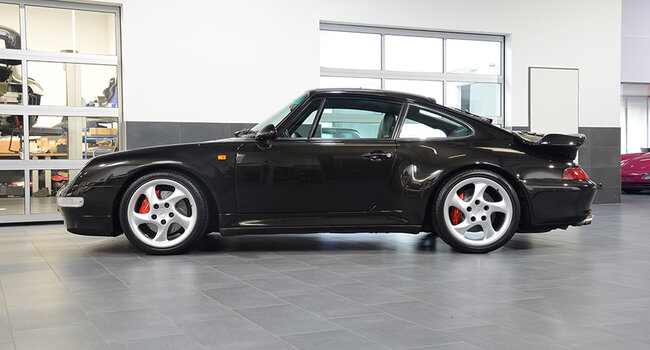 PORSCHE 993 TURBO