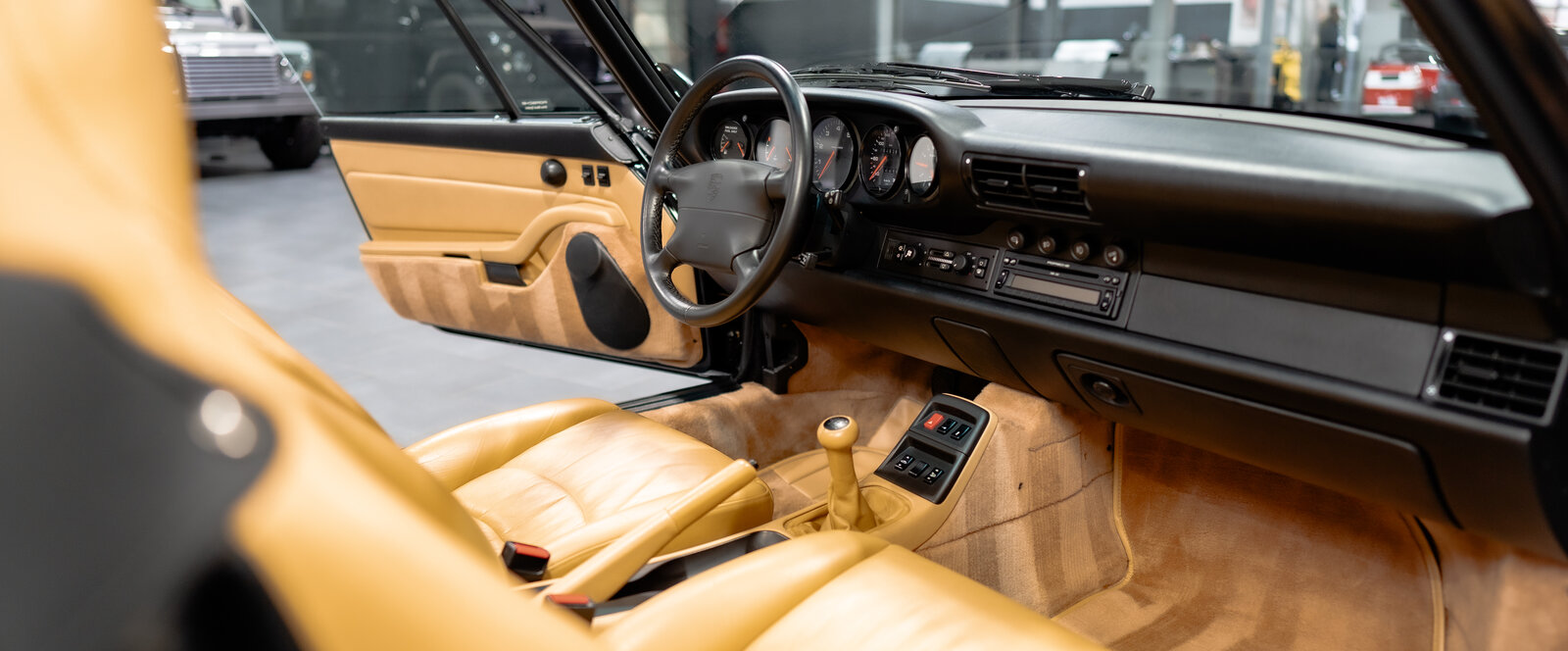 Porsche 993 Carrera Cabriolet