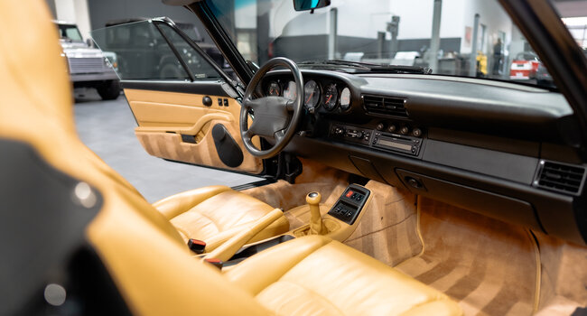 Porsche 993 Carrera Cabriolet