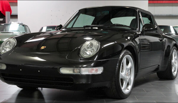 Porsche 993 Carrera 4 Cabriolet