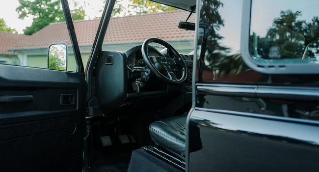 Range Rover Defender 90