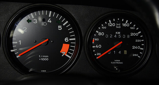 Porsche 911 Carrera 3.2 Speedster