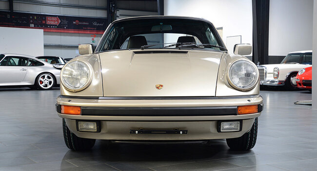 Porsche 911 3.2 Carrera Cabriolet