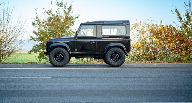 Range Rover Defender 90