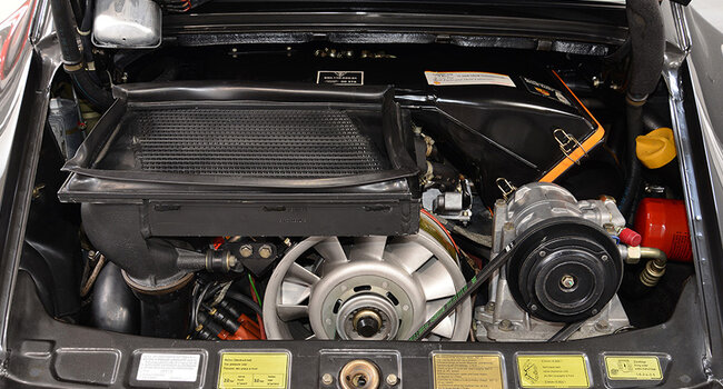 PORSCHE 911 930 TURBO COUPÉ