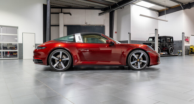 992 - 911 Targa 4S Heritage Design Edition