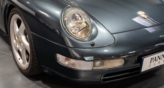Porsche 911 Carrera 2 (993) Cabriolet