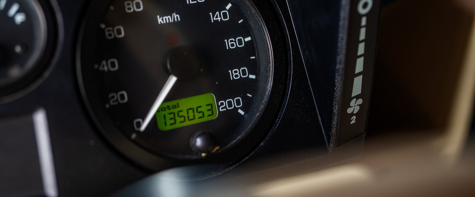 Land Rover Defender D90 TD5