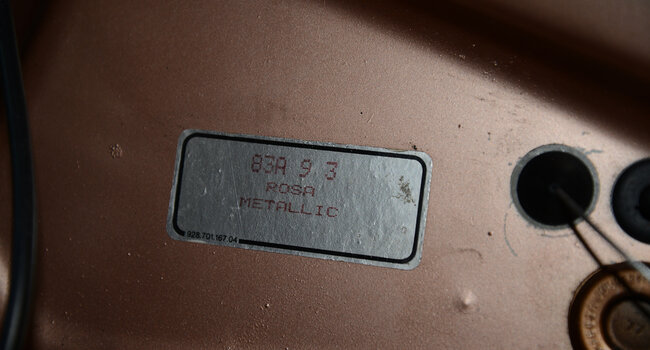 Porsche 964 Carrera 4 Cabriolet