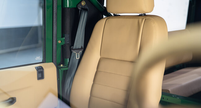 Land Rover Defender D90 TD5