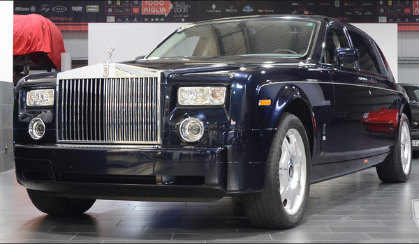 Rolls Royce Phantom EWB