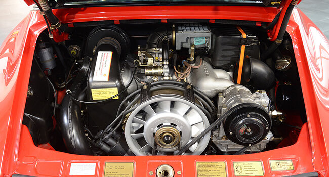 Porsche 911 3.2 Carrera Targa