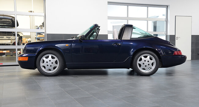 Porsche 964 Carrera 4 Targa