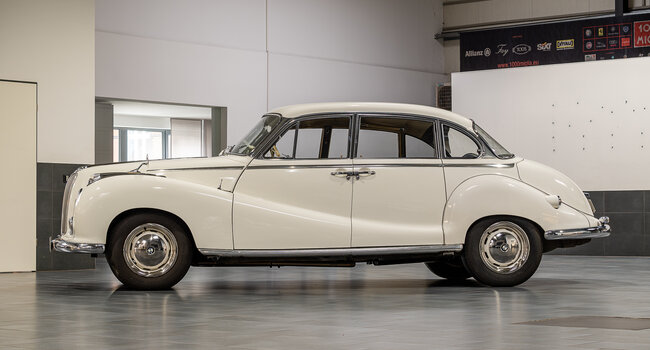 BMW 3200S Barockengel V8