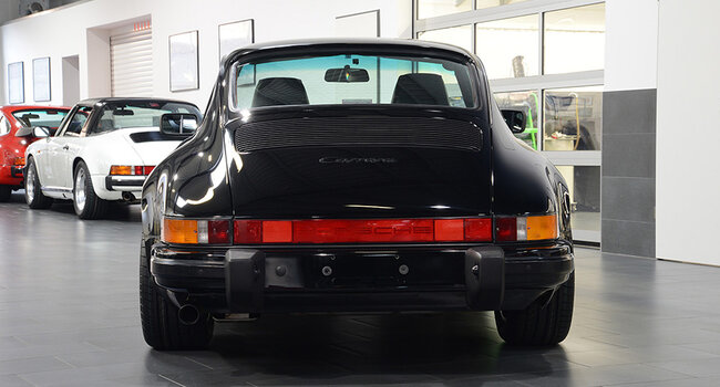 Porsche 911 Carrera Coupe G50