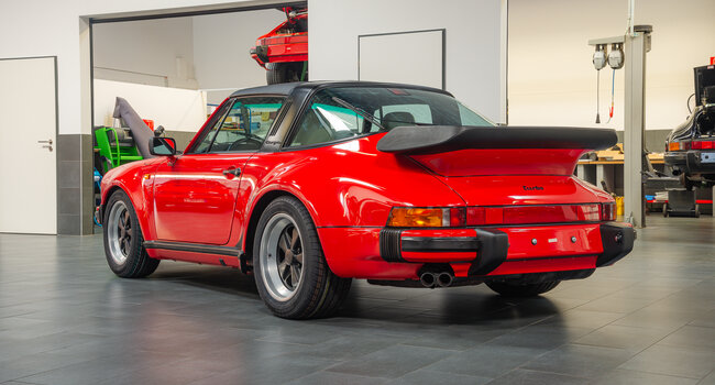 Porsche 911 930 Turbo Targa